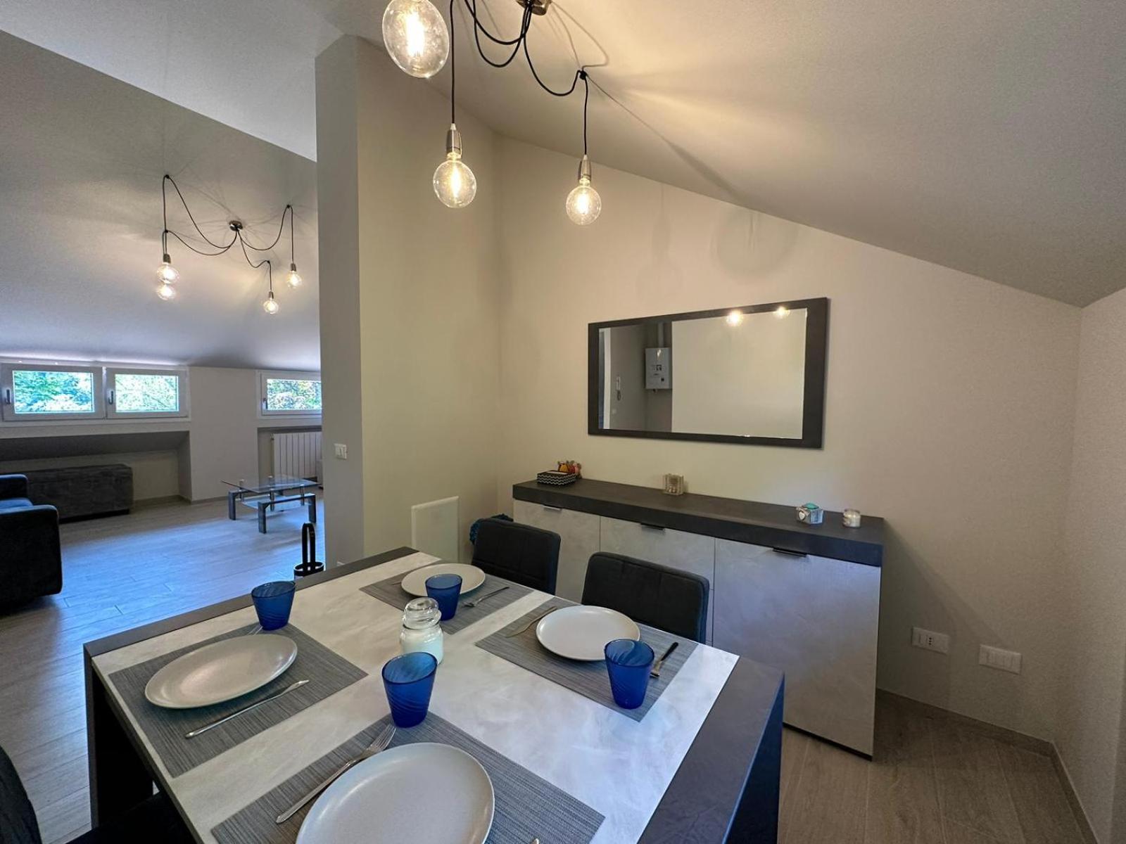 Mansarda G.A. Apartment Clusone Bagian luar foto